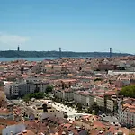 Apartman With Private Terrace 250m To Largo Intendente