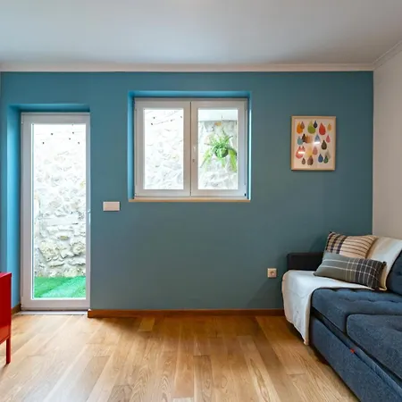 With Private Terrace 250m To Largo Intendente Лісабон