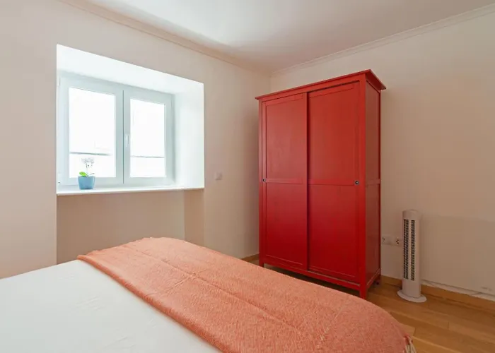 דירה With Private Terrace 250m To Largo Intendente