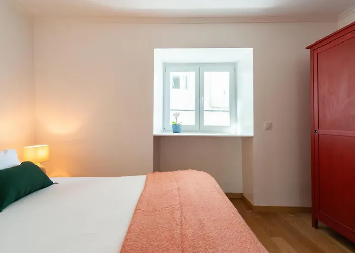 With Private Terrace 250m To Largo Intendente * Lissabon