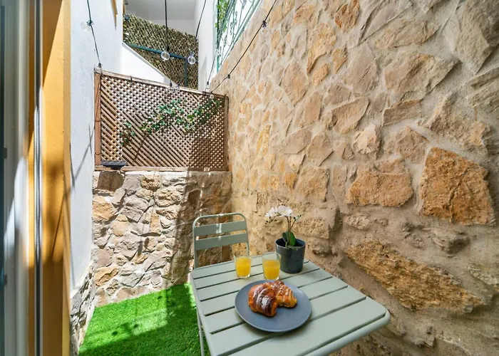 With Private Terrace 250m To Largo Intendente *