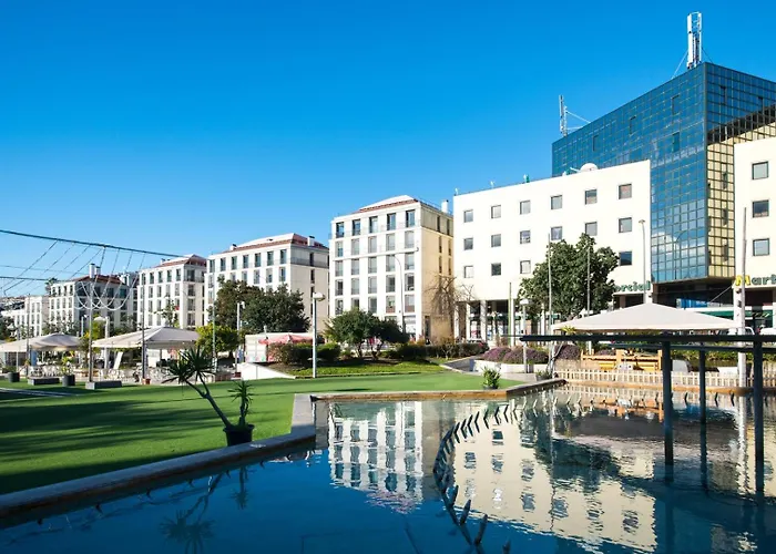 Appartement With Private Terrace 250m To Largo Intendente